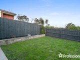 https://images.listonce.com.au/custom/160x/listings/15-park-lane-lilydale-vic-3140/413/01526413_img_14.jpg?tY9Dpng1RBw