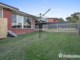 https://images.listonce.com.au/custom/160x/listings/15-park-lane-lilydale-vic-3140/413/01526413_img_16.jpg?4JP4cp4yovU