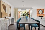 https://images.listonce.com.au/custom/160x/listings/15-park-view-drive-carnegie-vic-3163/770/01979770_img_06.jpg?RxBggUc75hI