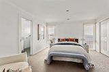 https://images.listonce.com.au/custom/160x/listings/15-park-view-drive-carnegie-vic-3163/770/01979770_img_09.jpg?hLsnfE560bI