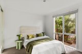 https://images.listonce.com.au/custom/160x/listings/15-park-view-drive-carnegie-vic-3163/770/01979770_img_11.jpg?UrWsoAzV0dw