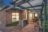 https://images.listonce.com.au/custom/160x/listings/15-patrick-court-mitcham-vic-3132/523/01445523_img_10.jpg?vyESUbY-wy4