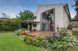 https://images.listonce.com.au/custom/160x/listings/15-percy-street-mitcham-vic-3132/660/01141660_img_08.jpg?66YNADOOO28