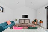 https://images.listonce.com.au/custom/160x/listings/15-phelan-street-point-lonsdale-vic-3225/629/01811629_img_05.jpg?6iSzhh3wPCI