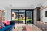https://images.listonce.com.au/custom/160x/listings/15-phelan-street-point-lonsdale-vic-3225/629/01811629_img_09.jpg?pW3Gtpg_ymo