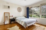 https://images.listonce.com.au/custom/160x/listings/15-pine-avenue-briar-hill-vic-3088/312/01948312_img_07.jpg?b9IymgHiAUc