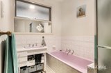 https://images.listonce.com.au/custom/160x/listings/15-pine-avenue-briar-hill-vic-3088/312/01948312_img_08.jpg?7qMGgGyW0JQ