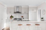 https://images.listonce.com.au/custom/160x/listings/15-point-boulevard-point-lonsdale-vic-3225/093/01726093_img_02.jpg?0T74tYizBDs