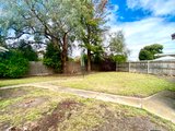 https://images.listonce.com.au/custom/160x/listings/15-ponds-drive-lara-vic-3212/393/01982393_img_14.jpg?jVMvcwNp46E