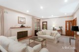 https://images.listonce.com.au/custom/160x/listings/15-pound-road-warrandyte-vic-3113/167/01775167_img_10.jpg?JtyDAA94MT0
