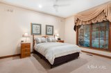 https://images.listonce.com.au/custom/160x/listings/15-pound-road-warrandyte-vic-3113/167/01775167_img_11.jpg?H5zYCgQsG8k