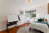 https://images.listonce.com.au/custom/160x/listings/15-prospect-court-ringwood-vic-3134/976/01561976_img_12.jpg?h3us4yrgKHo