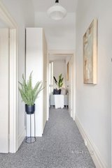 https://images.listonce.com.au/custom/160x/listings/15-queen-street-fitzroy-north-vic-3068/985/01248985_img_04.jpg?bJ2Xb8HFt6Q