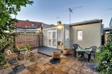 https://images.listonce.com.au/custom/160x/listings/15-queen-street-fitzroy-north-vic-3068/985/01248985_img_15.jpg?aWjV_U12vko