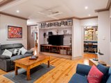 https://images.listonce.com.au/custom/160x/listings/15-rangeview-road-donvale-vic-3111/052/01703052_img_04.jpg?fHmJarwnGr0