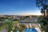 https://images.listonce.com.au/custom/160x/listings/15-raven-street-kew-vic-3101/306/01020306_img_20.jpg?_B7k0KfAvoc