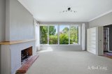 https://images.listonce.com.au/custom/160x/listings/15-raymond-court-brighton-east-vic-3187/956/01872956_img_03.jpg?5pzit-UFHBg