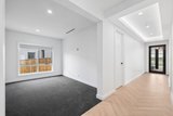https://images.listonce.com.au/custom/160x/listings/15-raymond-street-daylesford-vic-3460/327/01975327_img_03.jpg?uQgRzgN0ld0