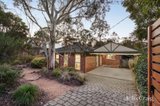 https://images.listonce.com.au/custom/160x/listings/15-reichelt-avenue-montmorency-vic-3094/143/01752143_img_01.jpg?T6Tp1IZc_Pw