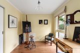 https://images.listonce.com.au/custom/160x/listings/15-reichelt-avenue-montmorency-vic-3094/143/01752143_img_09.jpg?ytYx9kiRLqM