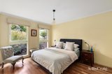 https://images.listonce.com.au/custom/160x/listings/15-reichelt-avenue-montmorency-vic-3094/143/01752143_img_10.jpg?uZIvKtFB7AA