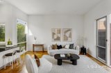 https://images.listonce.com.au/custom/160x/listings/15-remuera-street-caulfield-south-vic-3162/868/01987868_img_02.jpg?EKJB32brDEg