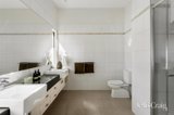 https://images.listonce.com.au/custom/160x/listings/15-remuera-street-caulfield-south-vic-3162/868/01987868_img_12.jpg?MI3o1o7Q4BI