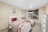 https://images.listonce.com.au/custom/160x/listings/15-robert-court-croydon-vic-3136/063/01520063_img_10.jpg?1C_d69FyKgU