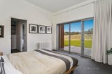 https://images.listonce.com.au/custom/160x/listings/15-robertson-drive-newham-vic-3442/304/01898304_img_07.jpg?AfYl-i6ZRdI