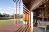 https://images.listonce.com.au/custom/160x/listings/15-robertson-drive-newham-vic-3442/304/01898304_img_15.jpg?dAwu-Q1B7Bc