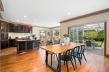 https://images.listonce.com.au/custom/160x/listings/15-roland-avenue-strathmore-vic-3041/988/01183988_img_02.jpg?3ypKJG3Wyow