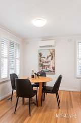 https://images.listonce.com.au/custom/160x/listings/15-rowland-street-mont-albert-vic-3127/956/01826956_img_04.jpg?EU2Lma-J3B0