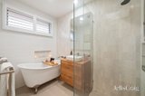 https://images.listonce.com.au/custom/160x/listings/15-rowland-street-mont-albert-vic-3127/956/01826956_img_08.jpg?l8UcJt5m5a4