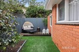 https://images.listonce.com.au/custom/160x/listings/15-rowland-street-mont-albert-vic-3127/956/01826956_img_09.jpg?gZXqjjmGWy4