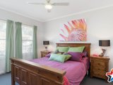 https://images.listonce.com.au/custom/160x/listings/15-sanctuary-court-lilydale-vic-3140/504/01529504_img_07.jpg?gaTNbQmesw0