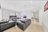 https://images.listonce.com.au/custom/160x/listings/15-sandor-terrace-charlemont-vic-3217/844/01698844_img_07.jpg?j-ssN7Devlk