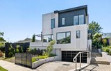 https://images.listonce.com.au/custom/160x/listings/15-saxon-street-doncaster-vic-3108/532/01902532_img_01.jpg?xadpvBY0l0Q