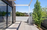 https://images.listonce.com.au/custom/160x/listings/15-saxon-street-doncaster-vic-3108/532/01902532_img_11.jpg?I4feQf7UuJs