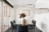 https://images.listonce.com.au/custom/160x/listings/15-severn-street-moonee-ponds-vic-3039/041/01972041_img_09.jpg?Nne1zJ0a7Bs
