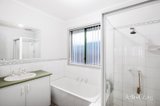 https://images.listonce.com.au/custom/160x/listings/15-sherlowe-crescent-viewbank-vic-3084/603/01974603_img_09.jpg?-oM57i52kp0