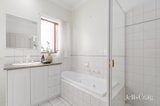 https://images.listonce.com.au/custom/160x/listings/15-short-street-glen-waverley-vic-3150/502/01818502_img_10.jpg?uhBqQ166a_c