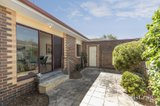https://images.listonce.com.au/custom/160x/listings/15-short-street-glen-waverley-vic-3150/502/01818502_img_11.jpg?1QQsQujL4Q0