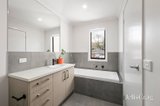 https://images.listonce.com.au/custom/160x/listings/15-simmons-court-chirnside-park-vic-3116/667/01779667_img_14.jpg?Z6owRuEWmt0