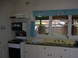 https://images.listonce.com.au/custom/160x/listings/15-springfield-road-box-hill-north-vic-3129/117/01744117_img_03.jpg?DhiY8U10k3E
