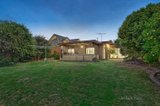 https://images.listonce.com.au/custom/160x/listings/15-st-albans-street-mount-waverley-vic-3149/499/00363499_img_09.jpg?TbB3e5w8JzE