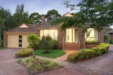 https://images.listonce.com.au/custom/160x/listings/15-st-anthonys-place-kew-vic-3101/071/01642071_img_01.jpg?iCjyiZat7dw