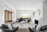 https://images.listonce.com.au/custom/160x/listings/15-st-anthonys-place-kew-vic-3101/192/01923192_img_02.jpg?1AZOXE1fW2M