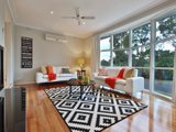 https://images.listonce.com.au/custom/160x/listings/15-stephen-crescent-croydon-vic-3136/340/01524340_img_02.jpg?2HxkQdg9Phs