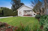 https://images.listonce.com.au/custom/160x/listings/15-stradling-avenue-geelong-vic-3220/095/01423095_img_16.jpg?_nfIYl-JNIM