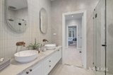 https://images.listonce.com.au/custom/160x/listings/15-suffolk-road-surrey-hills-vic-3127/681/01769681_img_11.jpg?ai_P7E97Gts